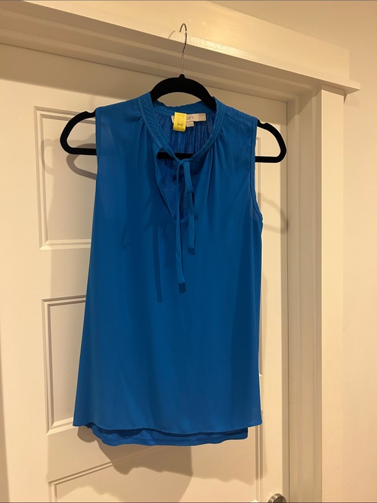 LOFT Tops - LOFT Vibrant Blue Sleeveless Tie-Neck Camisole